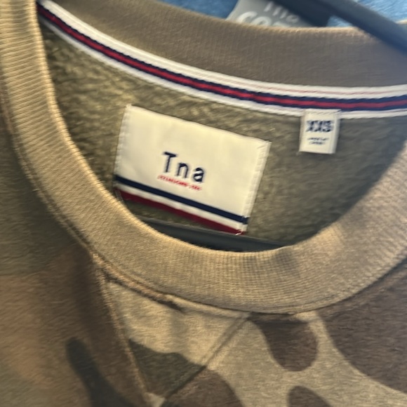 TNA Sweatshirt Size XXS - Picture 2 of 2